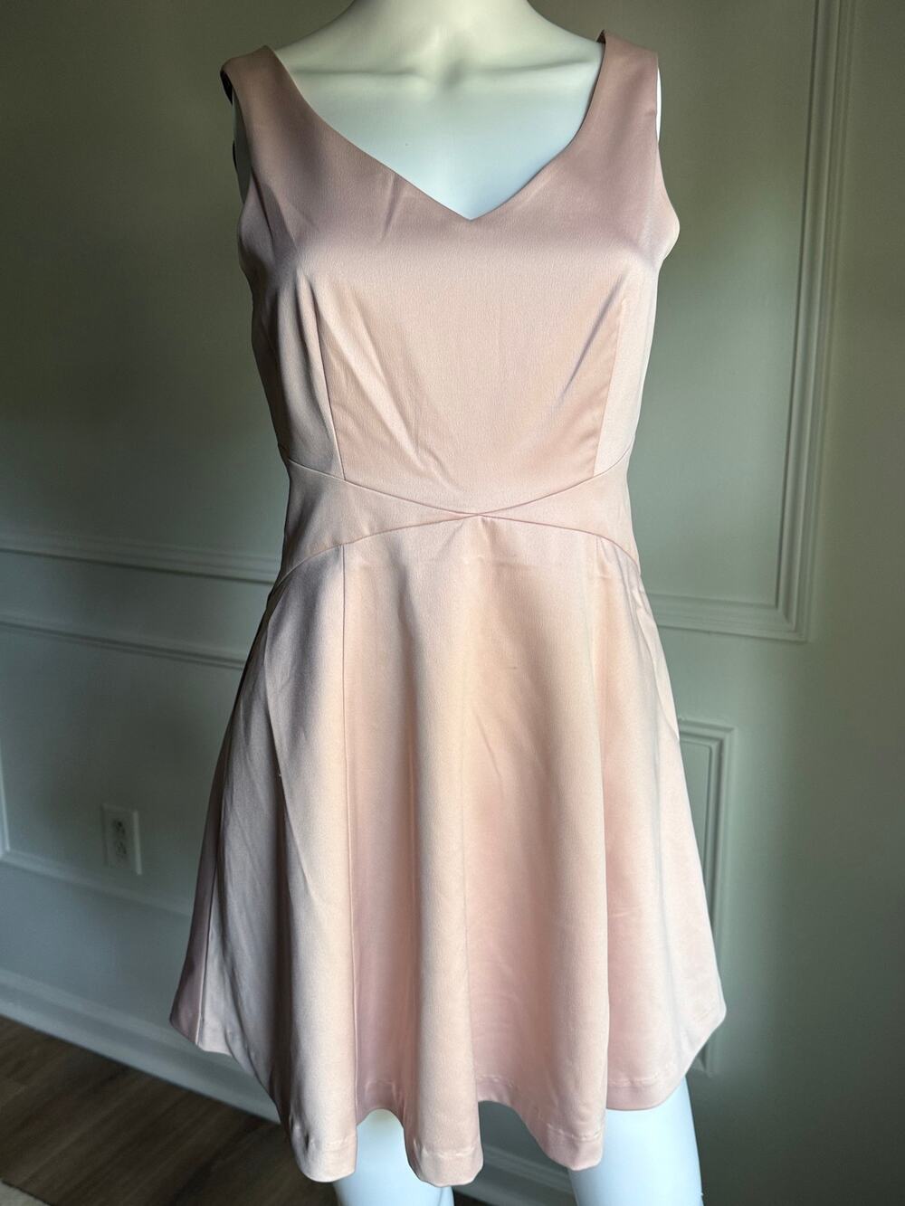 Forever 21 Blush Pink Fit Flare Skater Dress Sleeveless V Neck XS Cocktail